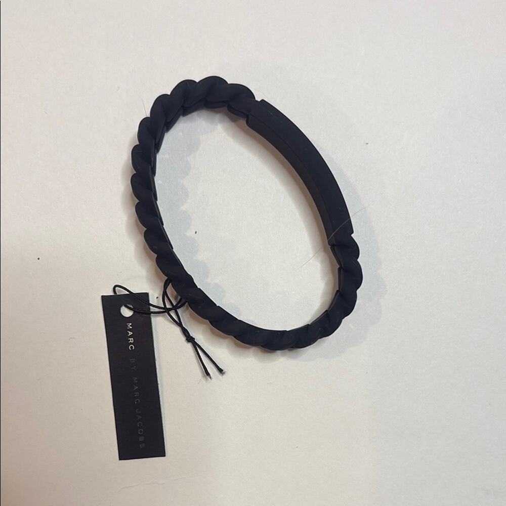 NWT black Marc Mac Jacob’s rubber chain look bracelet
